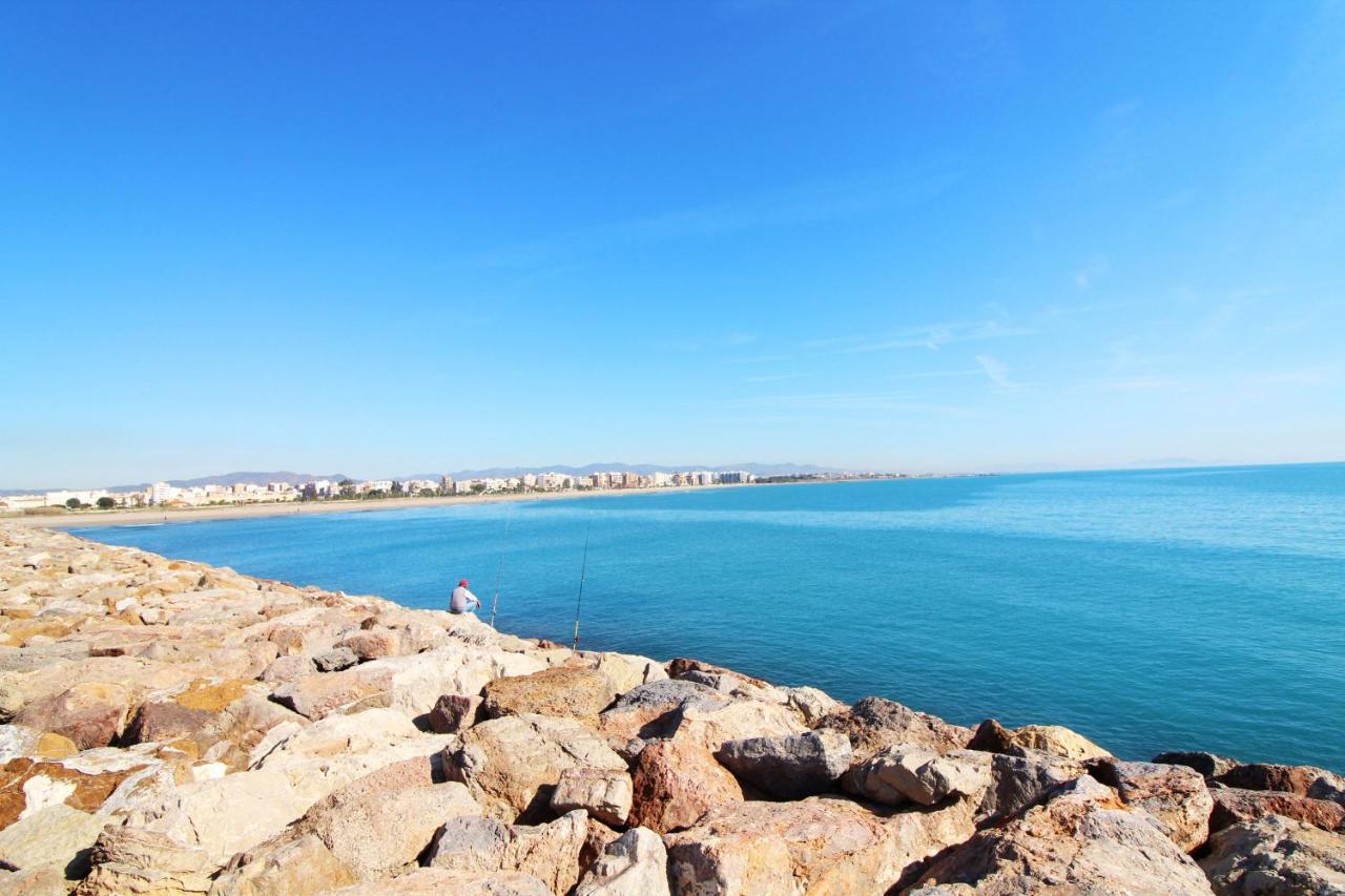 Global Properties Coqueto Apartamento En Puerto De Sagunto Exterior photo